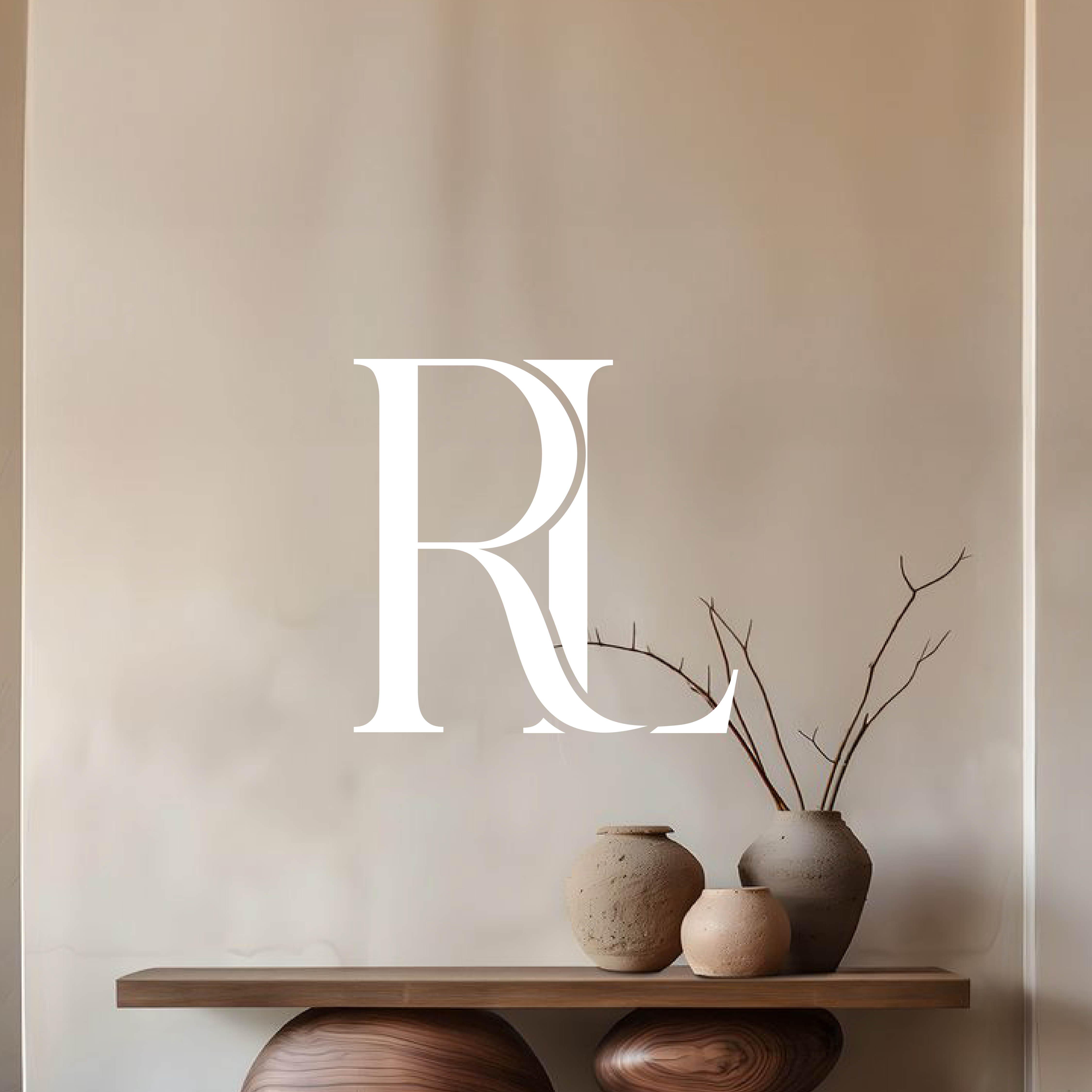 RUSKI LASHES monogram with neutral styling